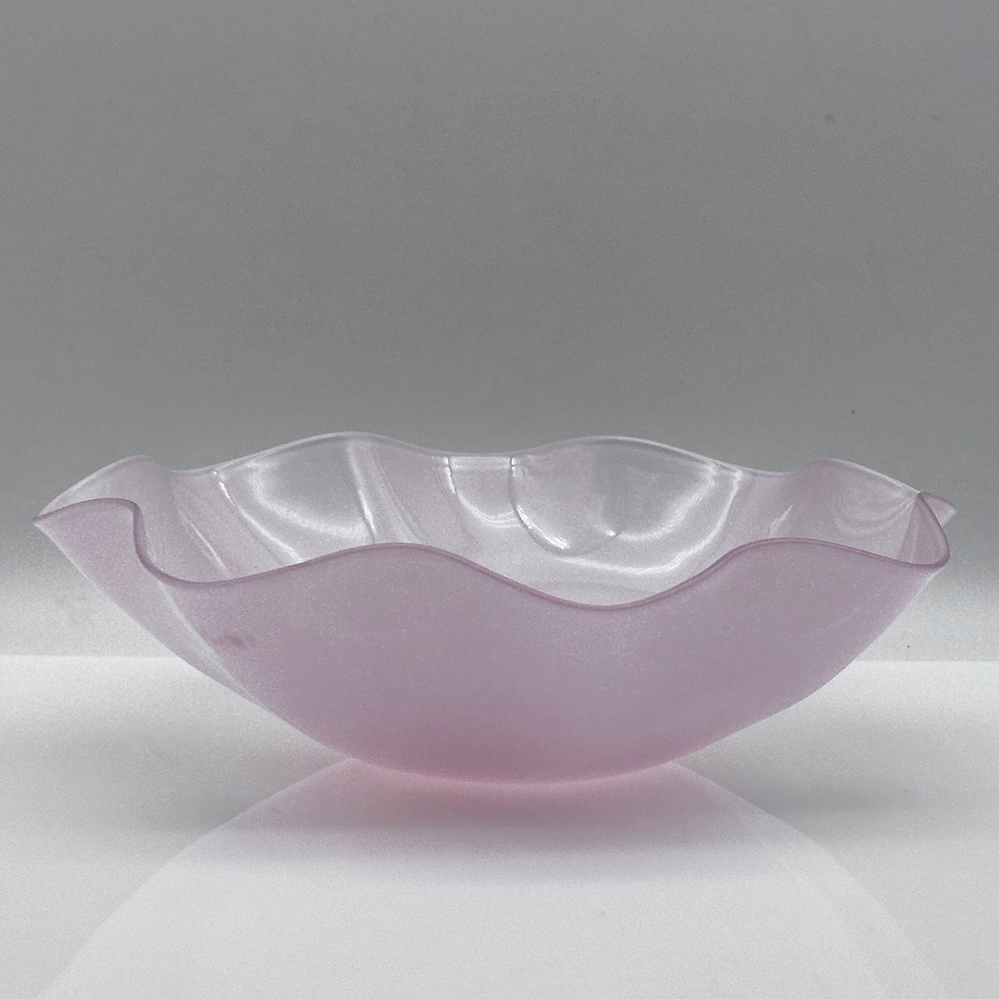 Crystal Bowl “Kantara” – Pastel Pink Opal Glass by Sven Palmqvist for Orrefors (1946-1960)