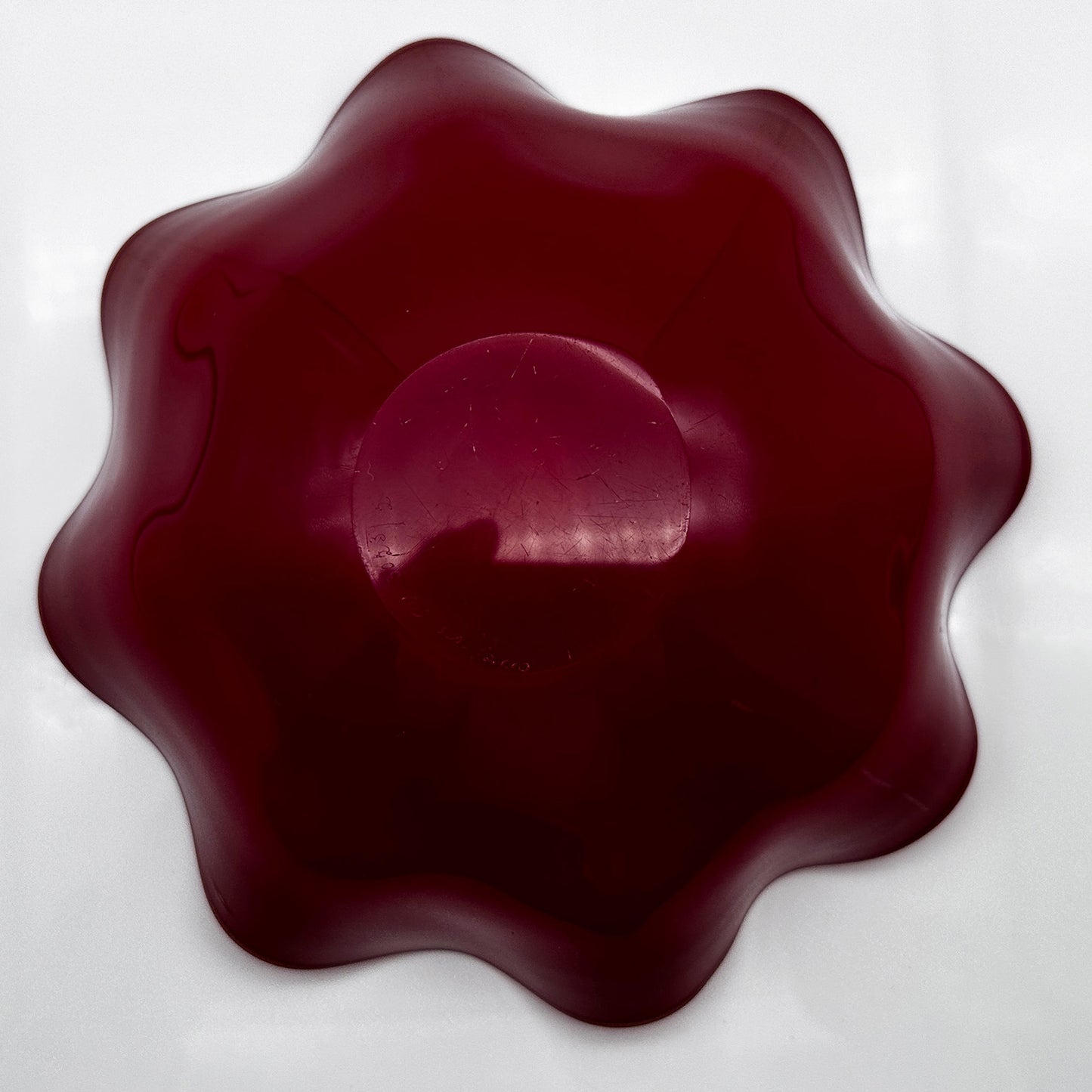 Crystal Bowl “Kantara” – Sven Palmqvist for Orrefors, Ruby Red Opal Glass (1946-1960)