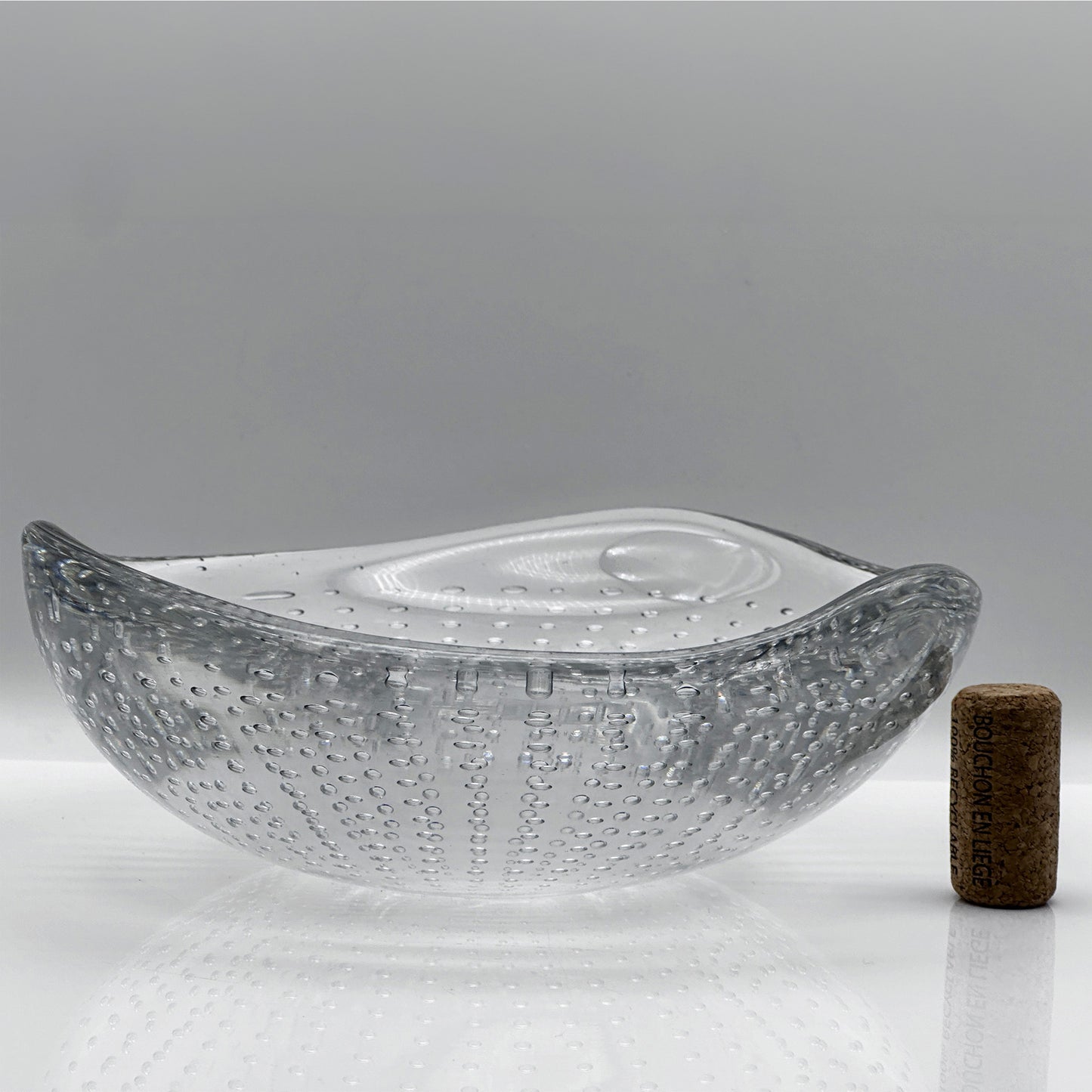 Crystal “Bubble” Bowl – Vicke Lindstrand for Kosta Boda (1955)