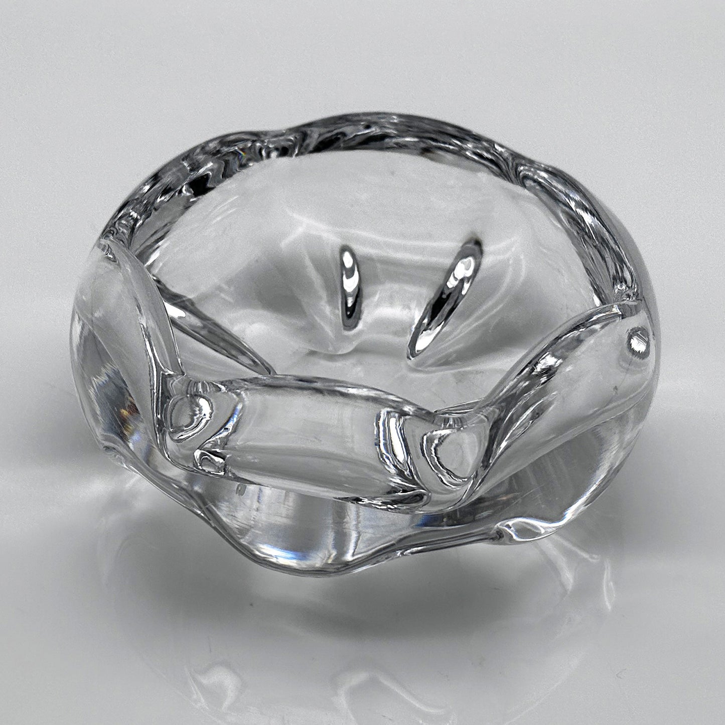 Vintage Crystal Bowl “Stella Polaris” – Vicke Lindstrand for Orrefors (1939)