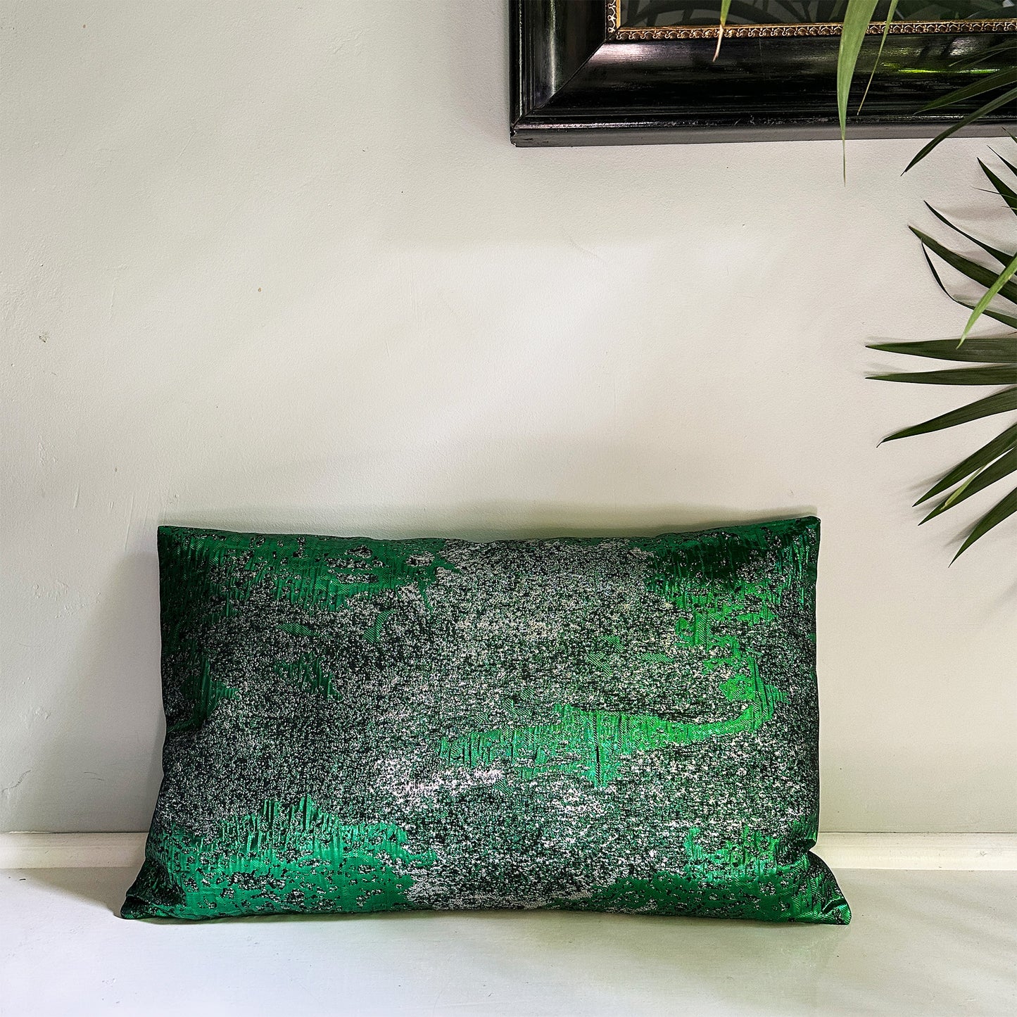 Luxury Handmade Cushions – Set of 2 Decorative Cushions with Concealed Zipper (50x50 cm & 50x30 cm)