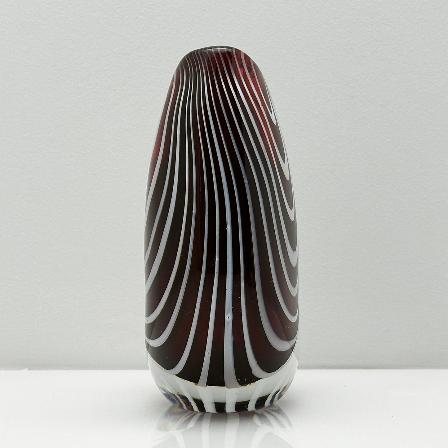 Kosta Boda Zebra Vase LH 1115 – Red & White – Vicke Lindstrand, 1950s