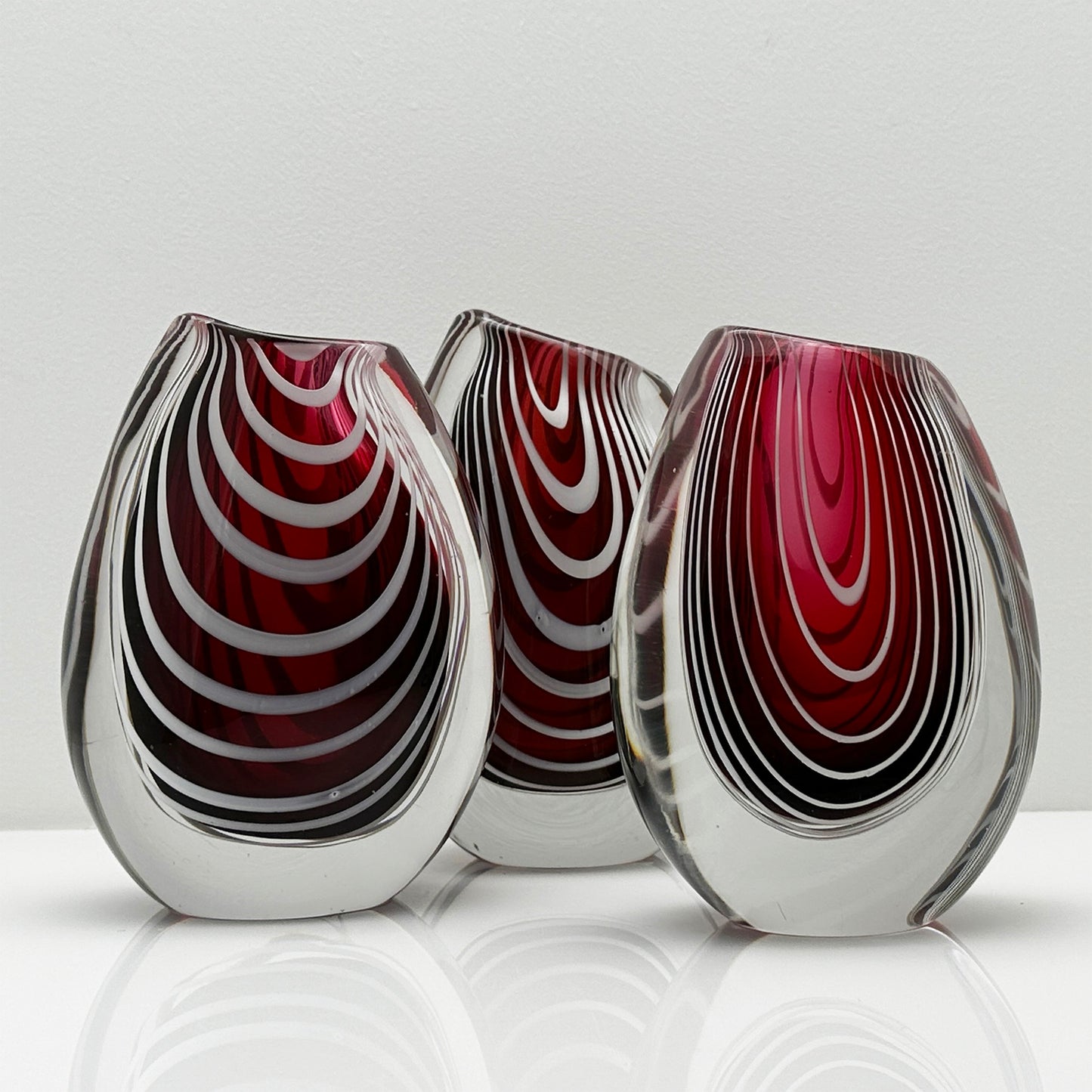 Crystal Zebra Vase – Vicke Lindstrand for Kosta Boda (1950s)
