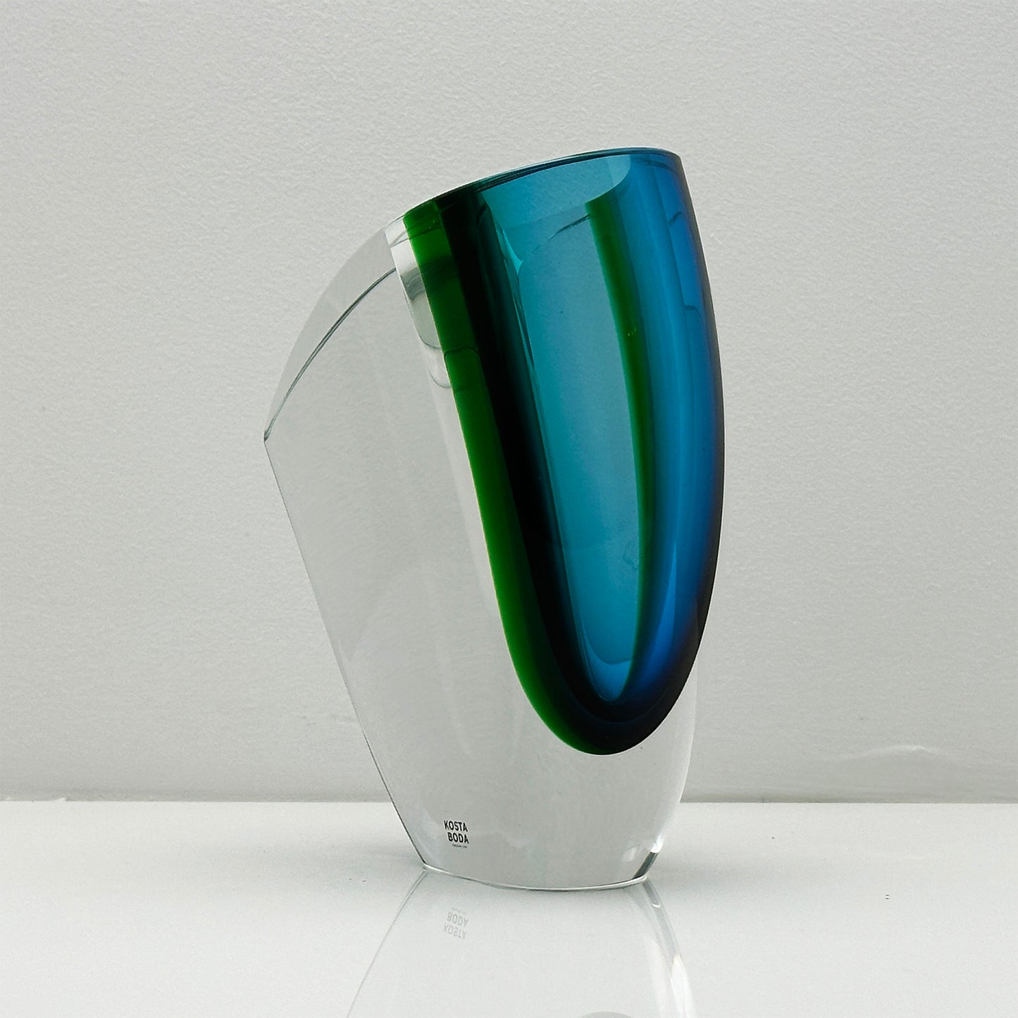 Enchanting Blue-Green Mirage Vase by Göran Wärff – Kosta Boda