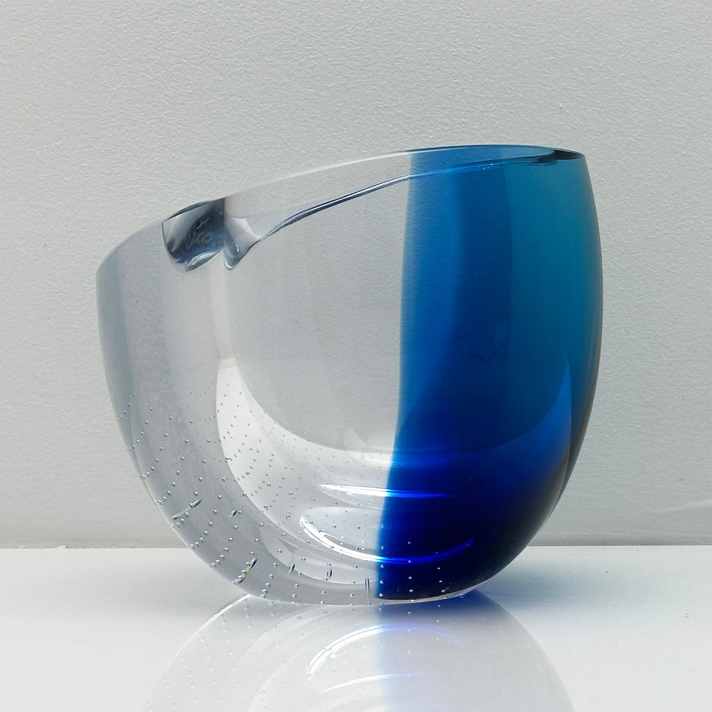 Exclusive Seaside Vase by Göran Wärff - Craftsmanship from Sweden