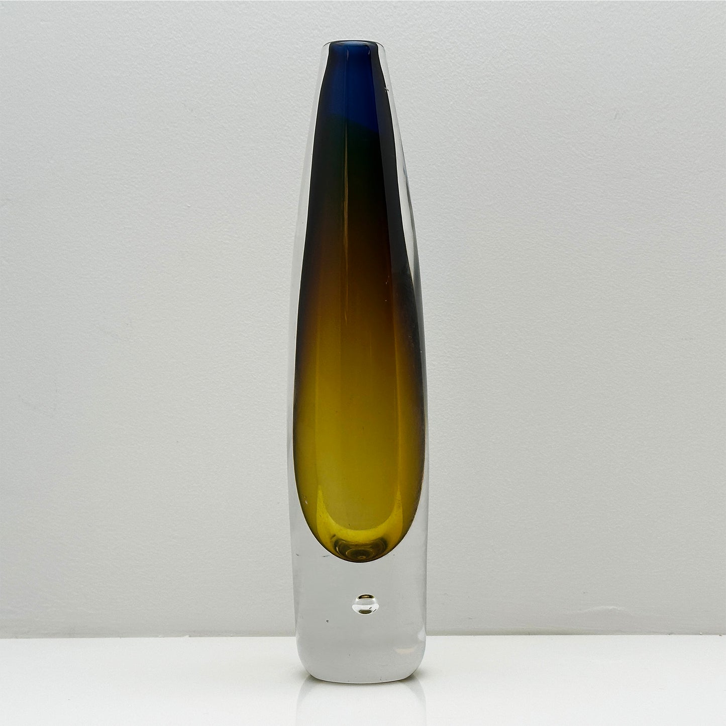 Vintage Kosta Boda Vase LH 1843 by Vicke Lindstrand – Mouth-blown Sommerso Artwork