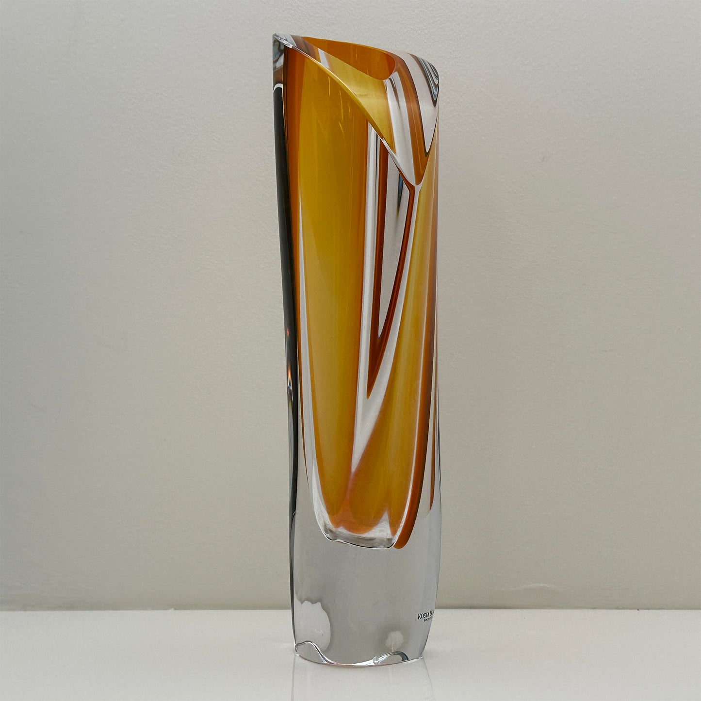 Vintage Saraband Vase Bernstein von Göran Wärff für Kosta Boda