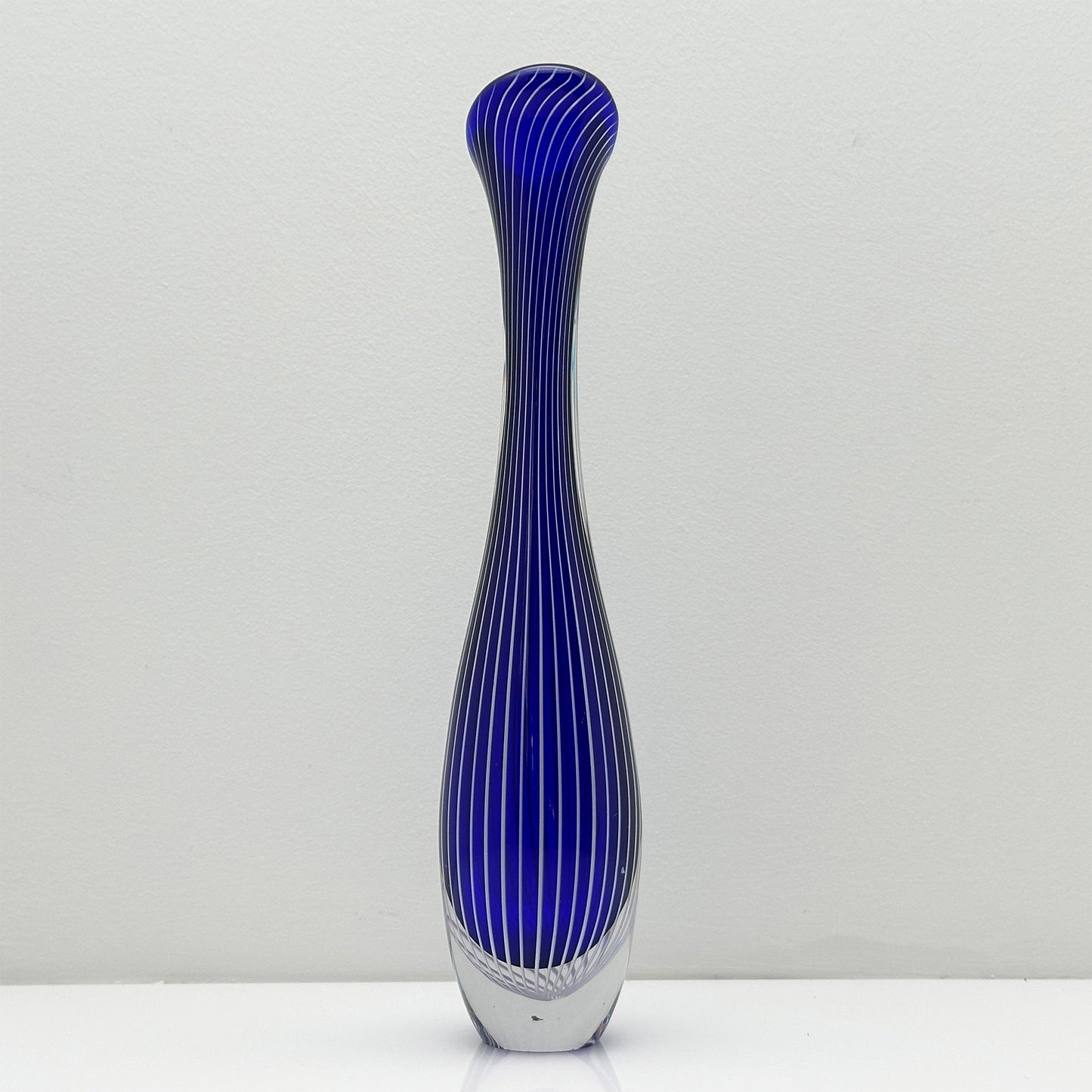 Vintage Vicke Lindstrand Kosta Boda Bud Vase | Mid-Century Modern Design | Hand blown glass