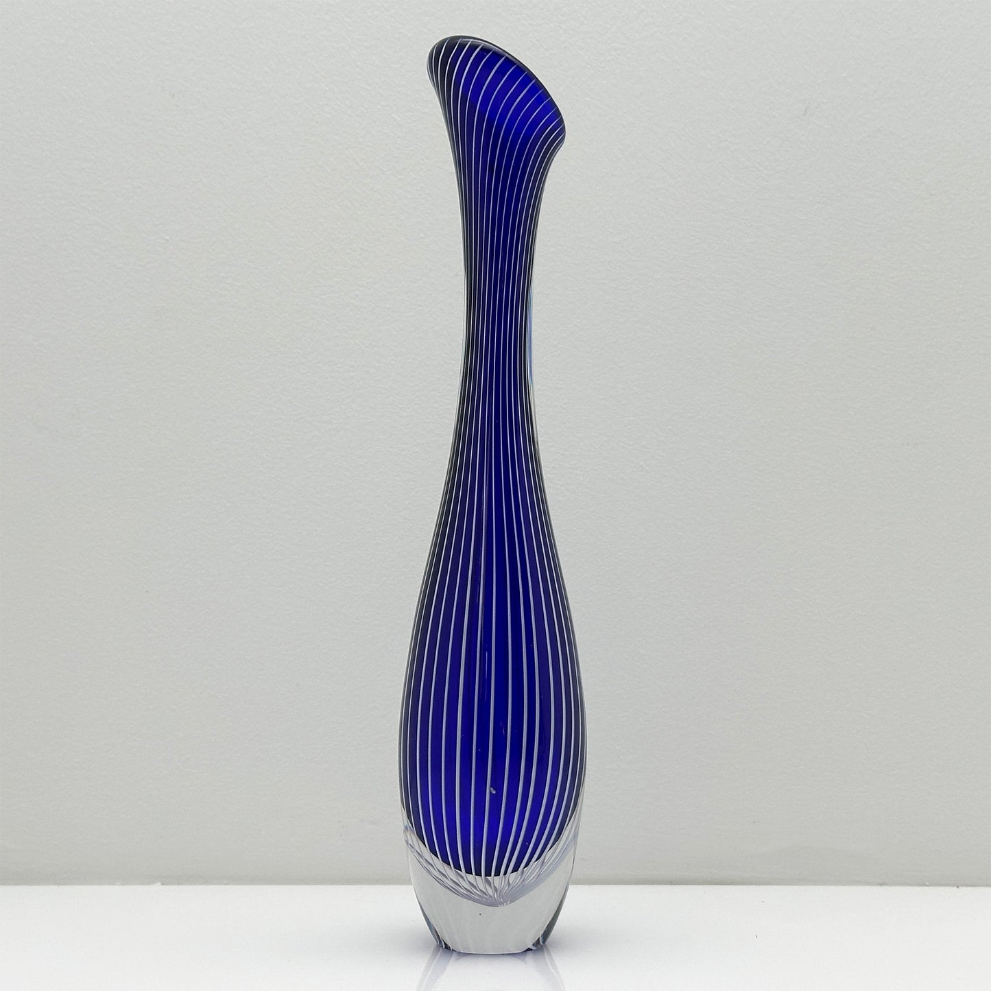 Vintage Vicke Lindstrand Kosta Boda Bud Vase | Mid-Century Modern Design | Hand blown glass