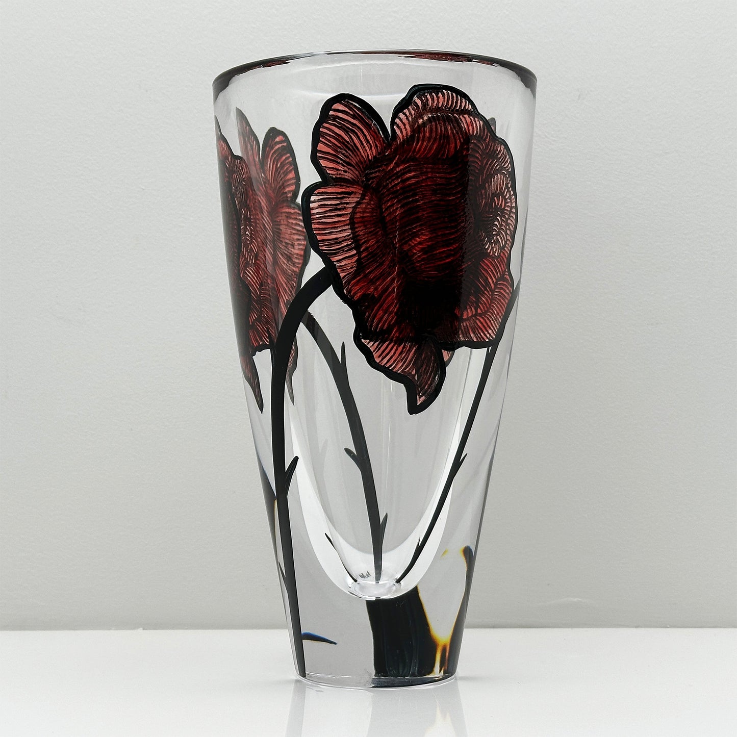 Design Vase by Kosta Boda - Handpainted Luxury Vase by Ludvig Löfgren (25.5 cm)