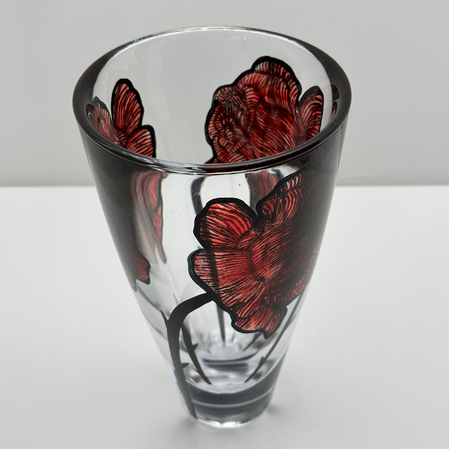 Design Vase by Kosta Boda - Handpainted Luxury Vase by Ludvig Löfgren (25.5 cm)