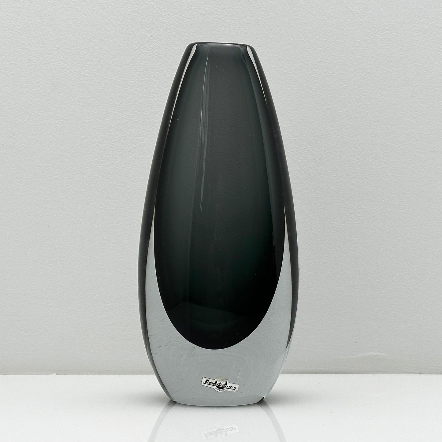 Vintage Mid Centruy Vase, Gunnar Nylund