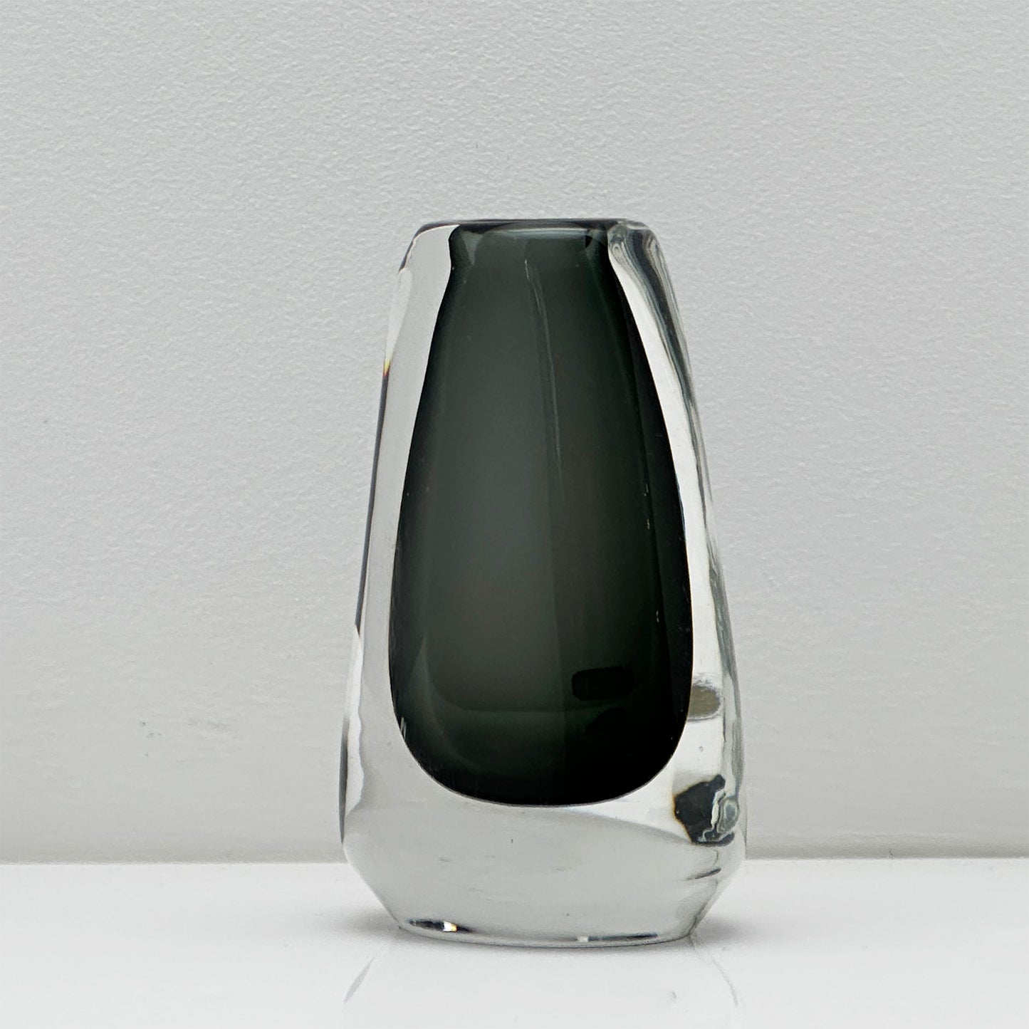 Josef Schott Vintage Design Vase - Black-Grey Sommerso Miniature (10.5 cm)