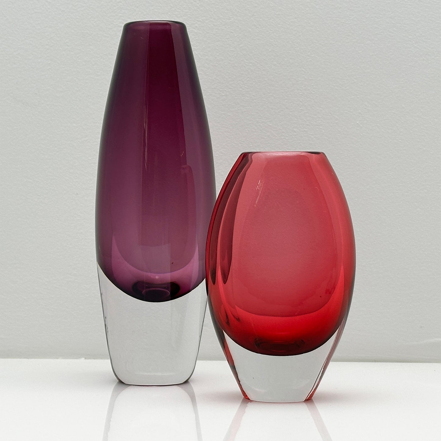 Studio Ahus Purple Glass Vase - Exclusive Swedish Design Vase (20 cm)