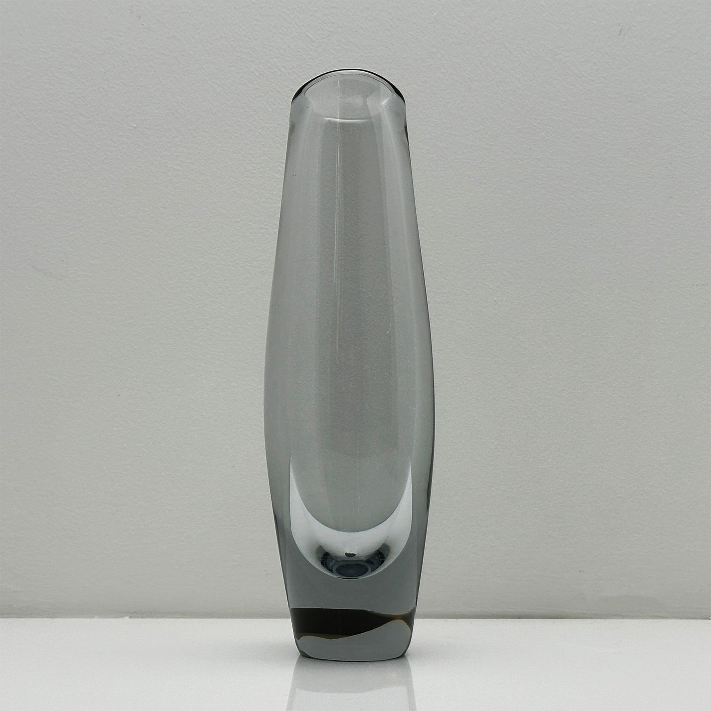 Orrefors Design Vaas - Sven Palmqvist Sommerso Glazen Vaas (23 cm)