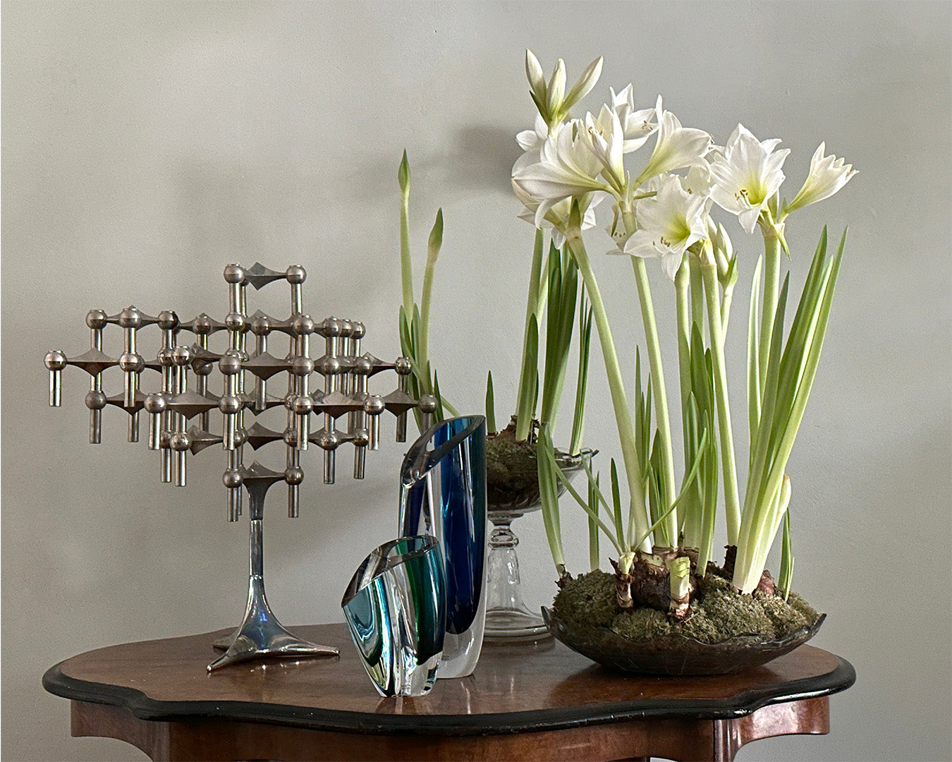 Enchanting Blue-Green Mirage Vase by Göran Wärff – Kosta Boda