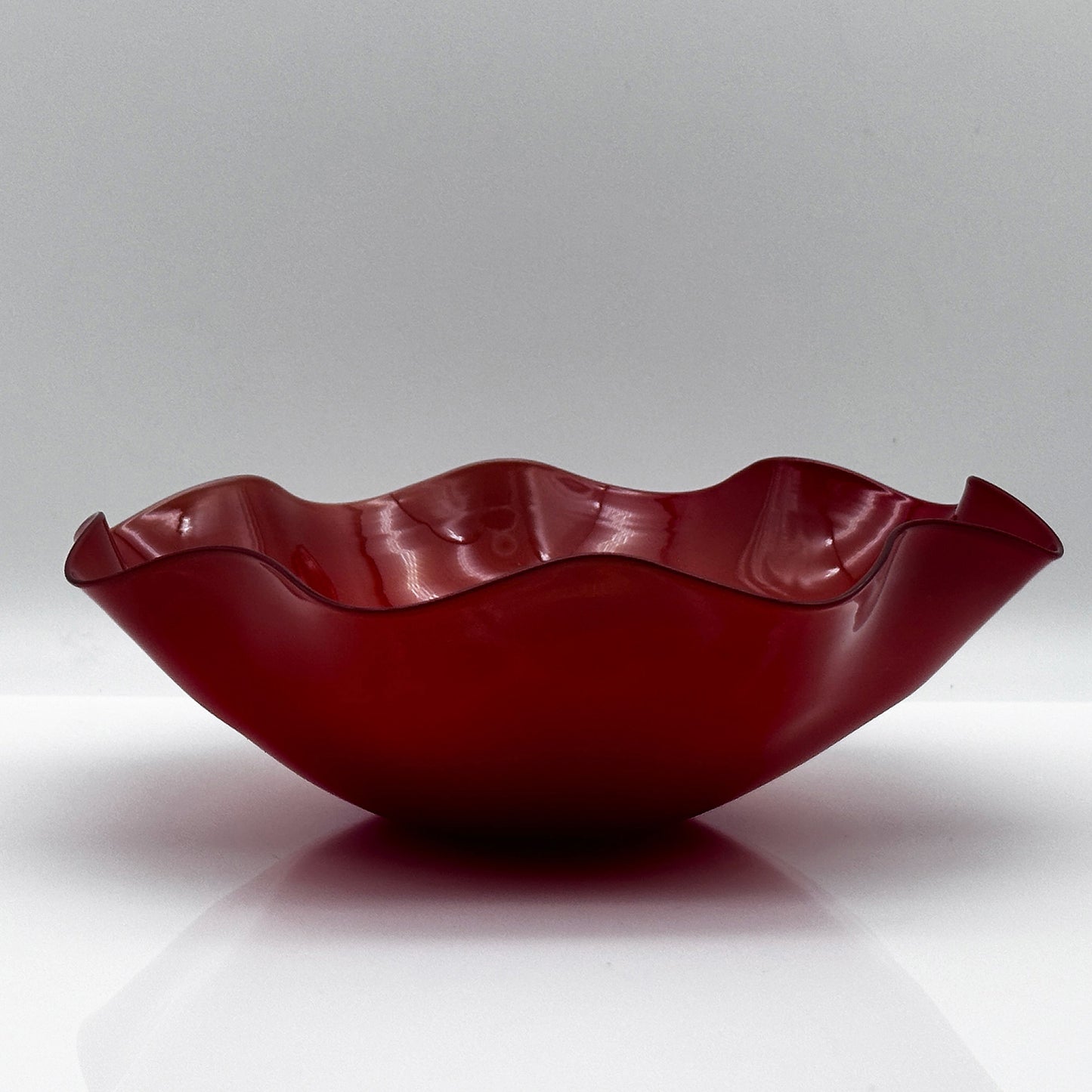 Kristallschale „Kantara“ – Sven Palmqvist für Orrefors, Rubinrotes Opalglas (1946-1960)