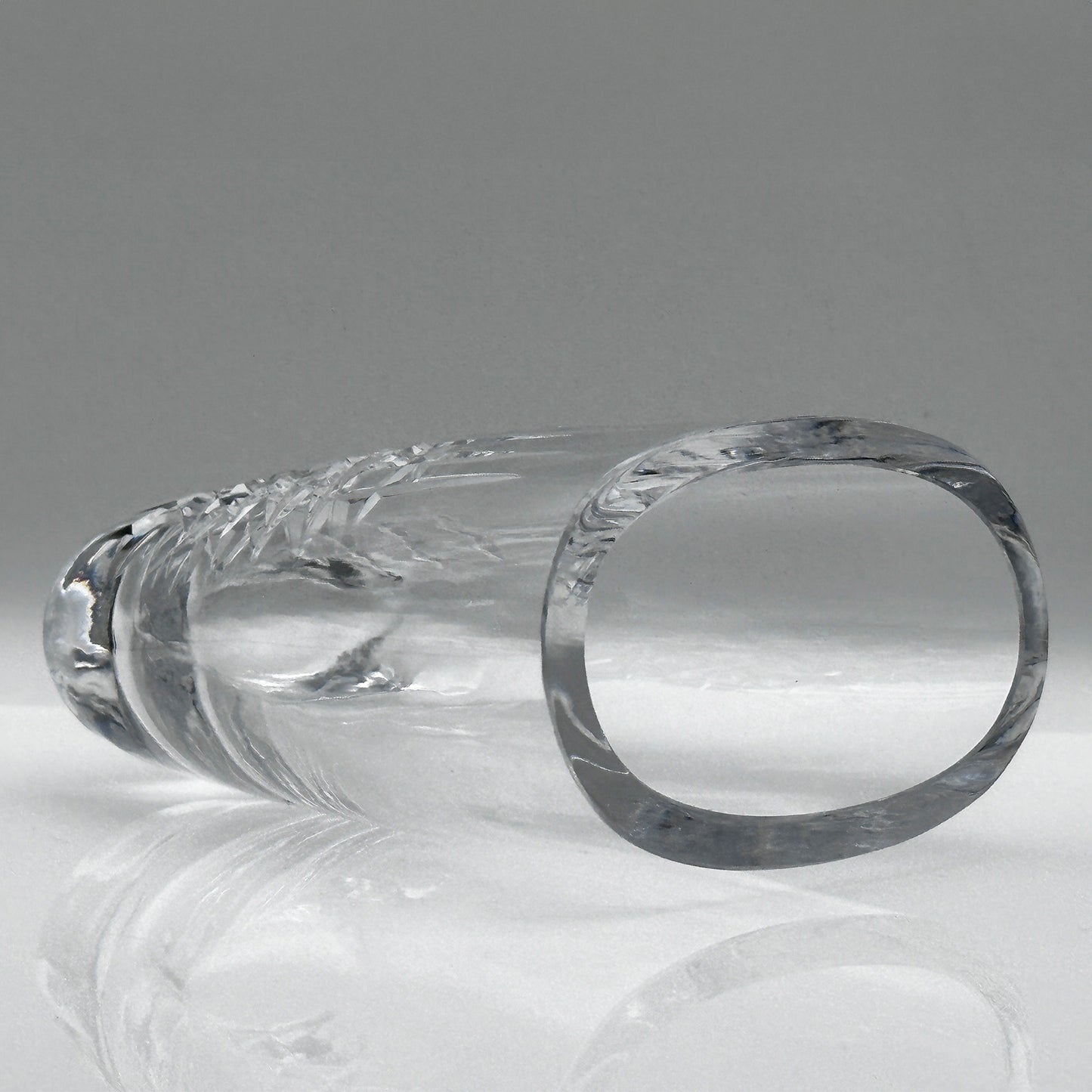 Geometrisch geschliffene Kristallvase – Ingeborg Lundin für Orrefors (1960)